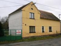 Prodej chalupy 3+1 se zahradou 603 m2, Dožice
